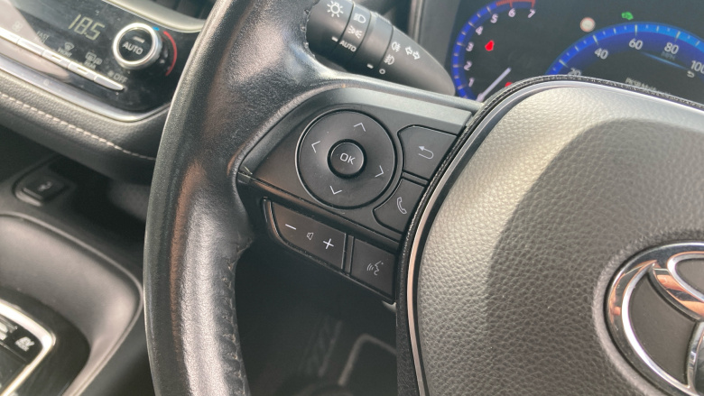 Toyota Corolla 1.8 VVT-i Hybrid Icon Tech 5dr CVT Hybrid Hatchback